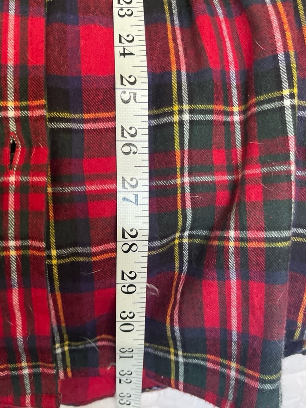 L.L.Bean Red and Navy Plaid Relaxed Fit long Flannel Shirt - Picture 4 of 4